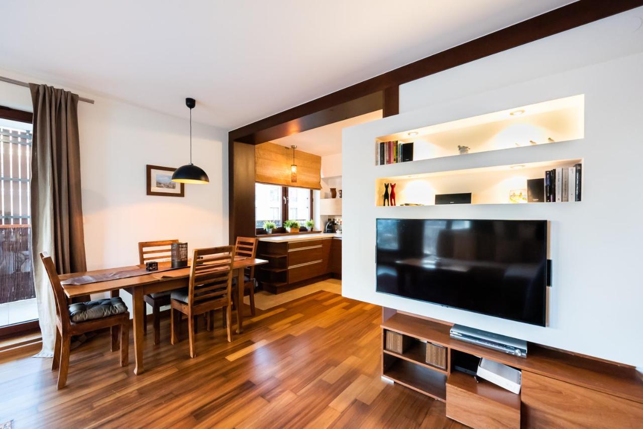 Bemowo Green Wood Apartment Варшава Экстерьер фото