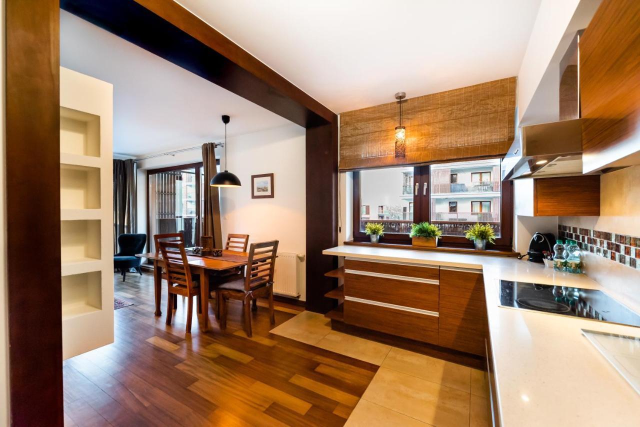 Bemowo Green Wood Apartment Варшава Экстерьер фото
