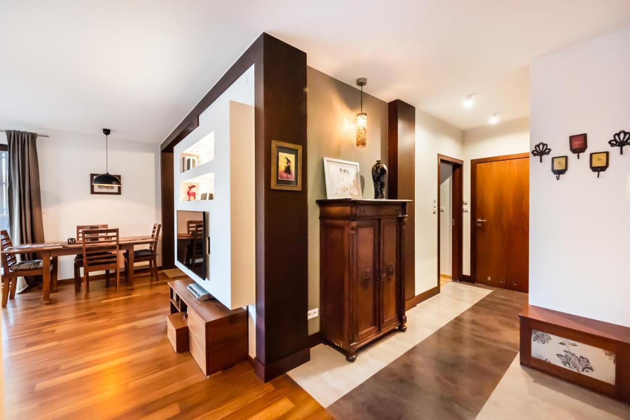 Bemowo Green Wood Apartment Варшава Экстерьер фото